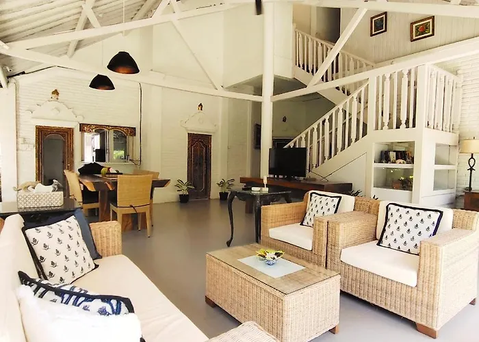 Villa Miracle *
